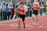 Drew Viscidy in 4 X 400m